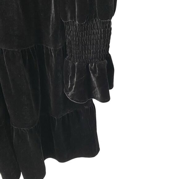 Pomander Place by Tuckernuck Kenzo Black Velvet Dress size large - Picture 7 of 13